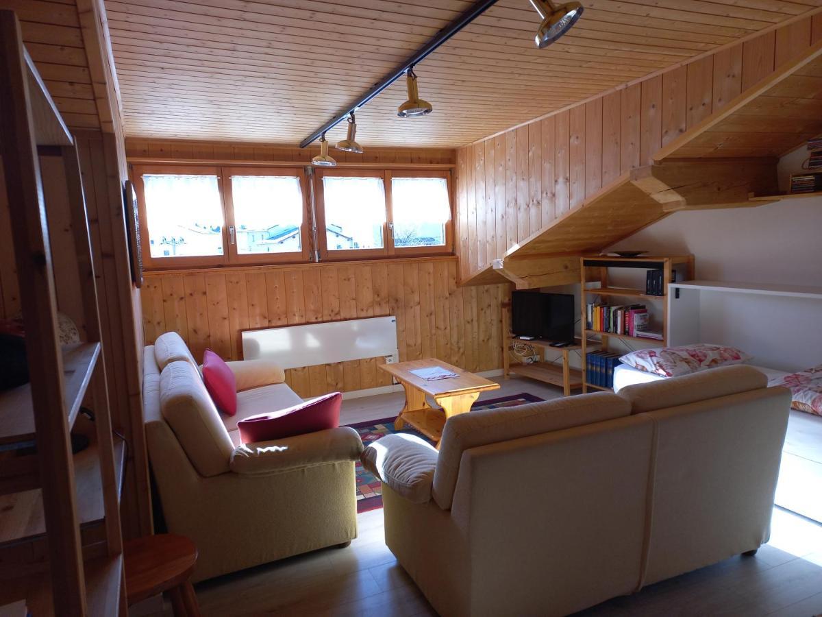 Confortevole Mansarda Di Montagna Поскиаво Екстериор снимка