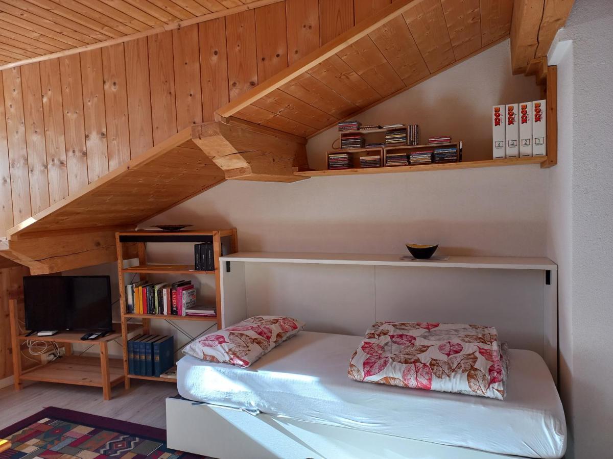 Confortevole Mansarda Di Montagna Поскиаво Екстериор снимка